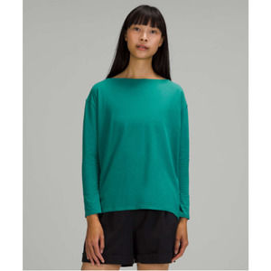 Lululemon back in action  Green Long Sleeve Tee